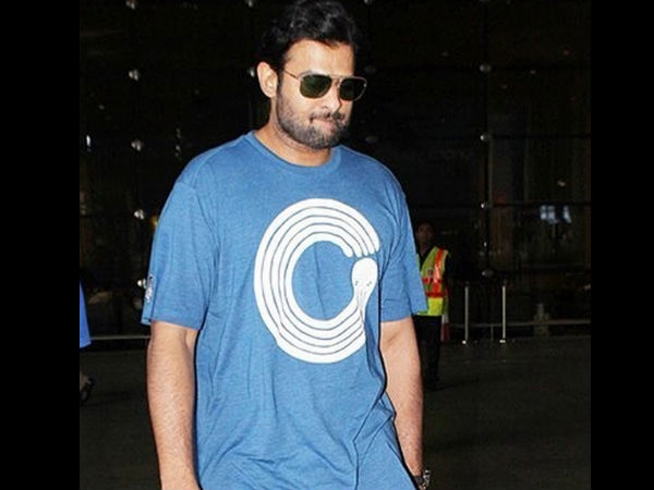 Varun, Prabhas recreate iconic Kattapa-Baahubali moment Varun, Prabhas recreate iconic Kattapa-Baahubali moment