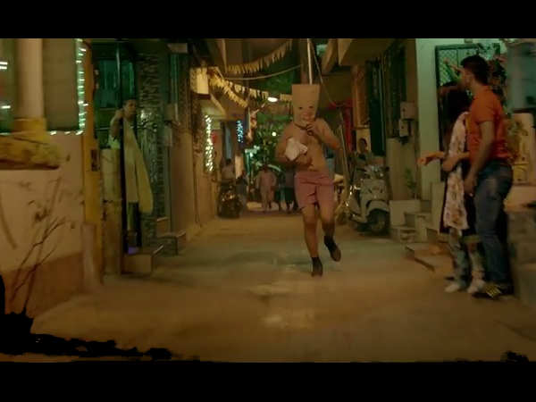 Irrfan Khan running naked in Blackmail's teaser will leave you curious