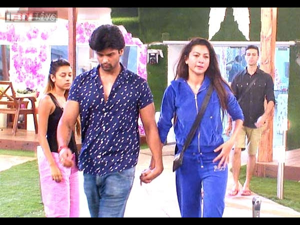 Gauhar Kushal Stand For Each Other.