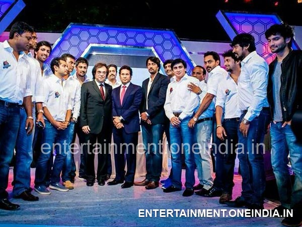 Teams In CCL 4