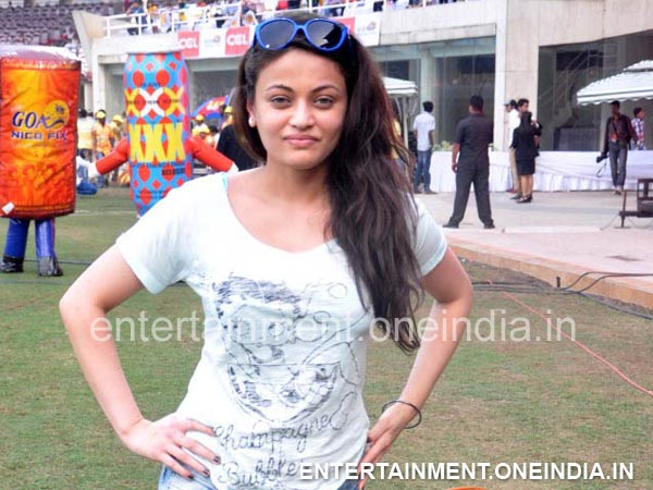 Sneha Ullal