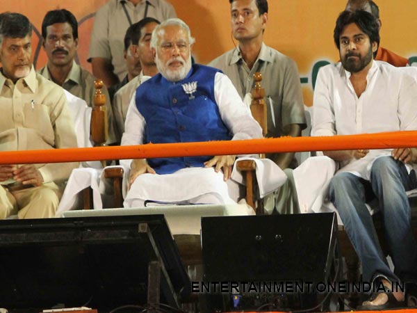 Narendra Modi Slams KCR's TRS