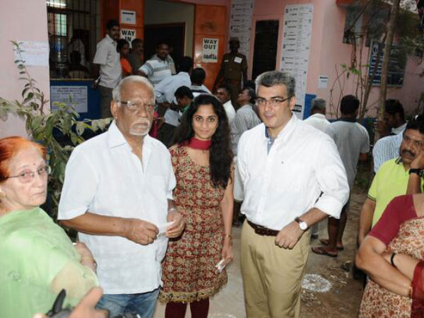 Ajith Kumar Cast His Vote In Thiruvanmiyur