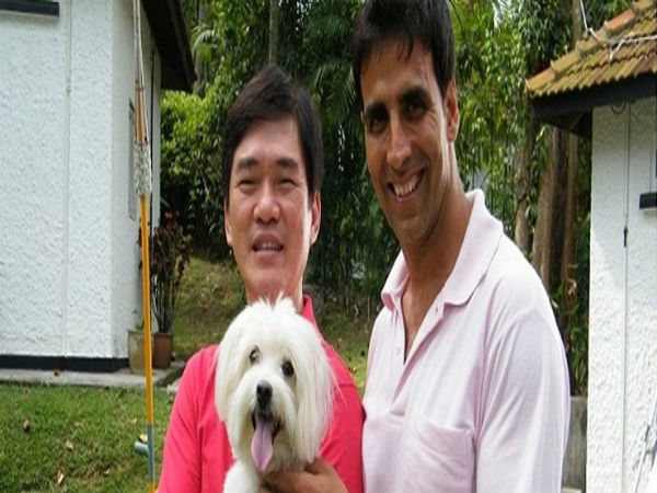 Akshay Kumar With Sheepdog