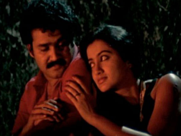 Thoovanathumbikal