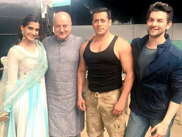 Taran Adarsh Tweets